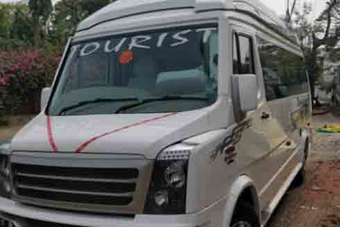 9 Seater Luxury Tempo Traveler